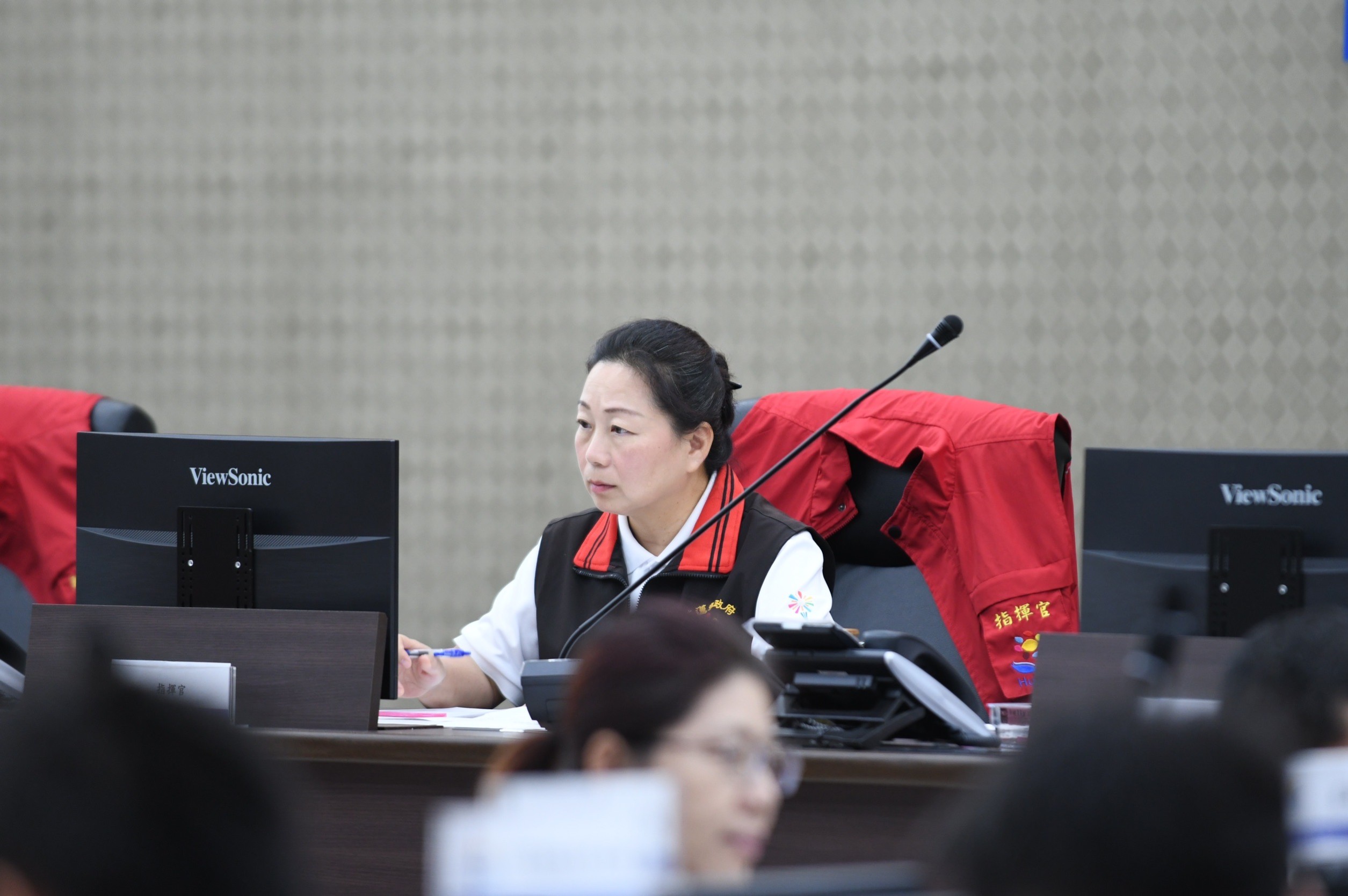 【中度颱風小犬逐漸逼近台灣 花蓮縣長徐榛蔚坐鎮災防中心指揮調度 嚴正以待】