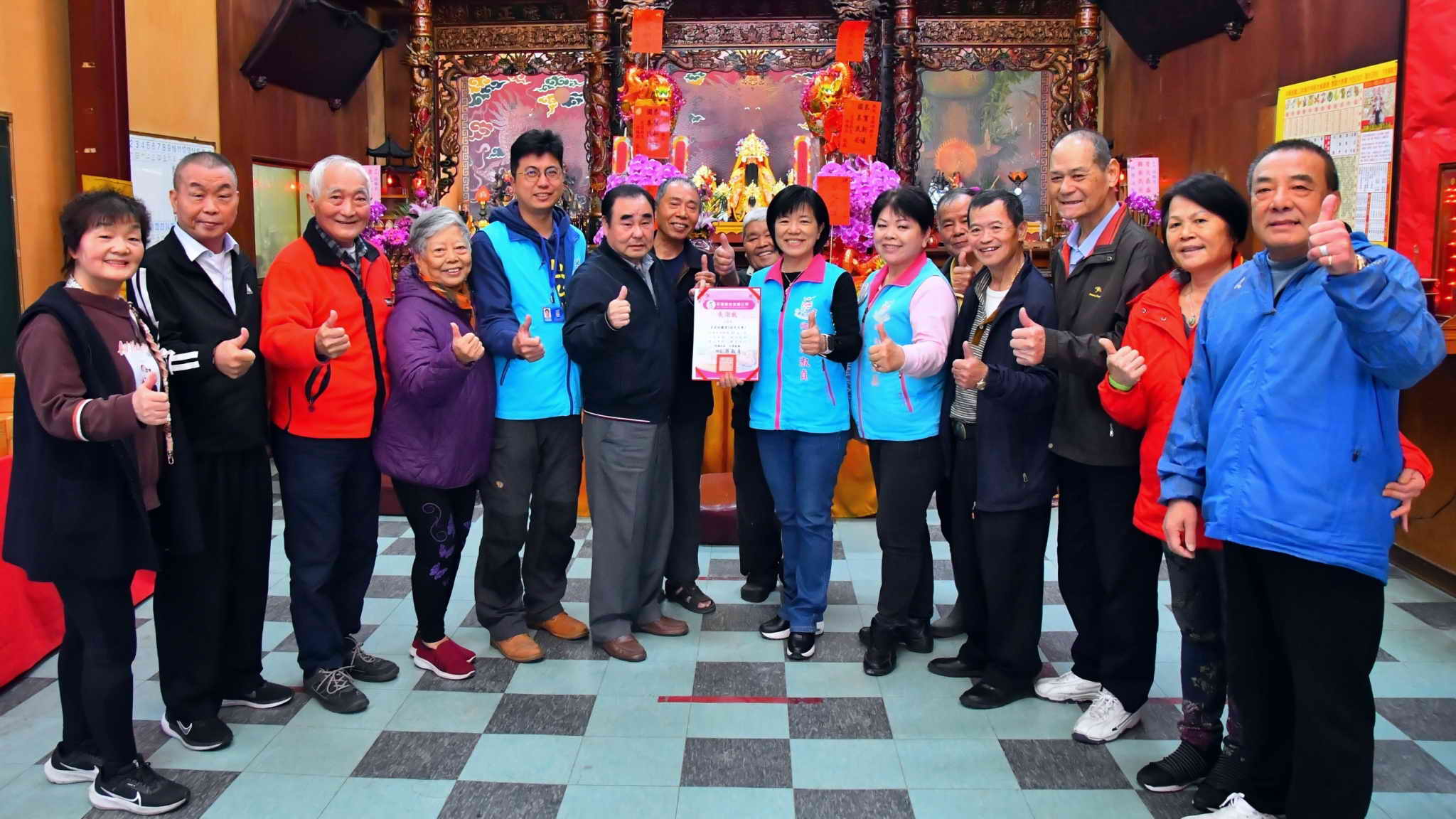 【保勝宮拋磚引玉捐吉安50盞平安路燈 保生大帝慈悲護佑眾生照亮回家幸福路】