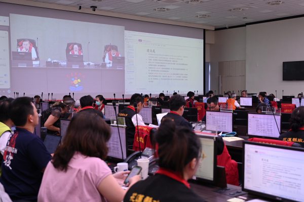 【花蓮縣政府召開楊柳颱風災前整備會議 縣長徐榛蔚指示各局處嚴陣以待】