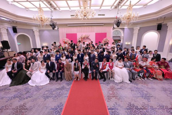 【花蓮縣秋季集團結婚 縣長徐榛蔚為45對新人獻上祝福 見證最美永恆時刻】