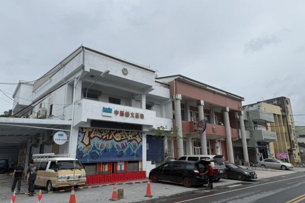 【馬太鞍溪堰塞湖解除警戒 花蓮縣政府前進指揮所將轉型為服務中心 續留光復鄉陪伴復建】
