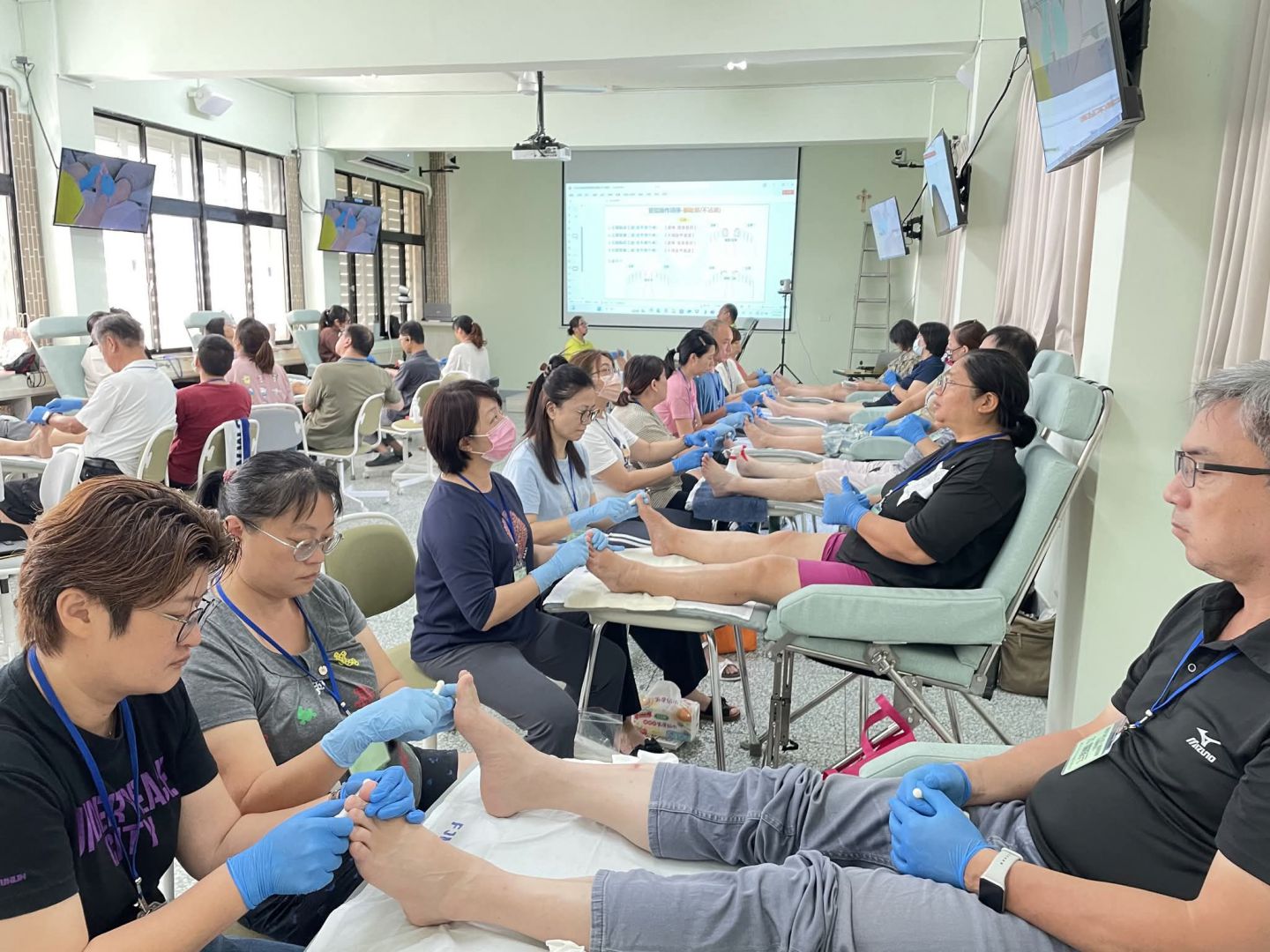 【健康新潮流：FJM足部反射健康法引領保健風尚】缩略图