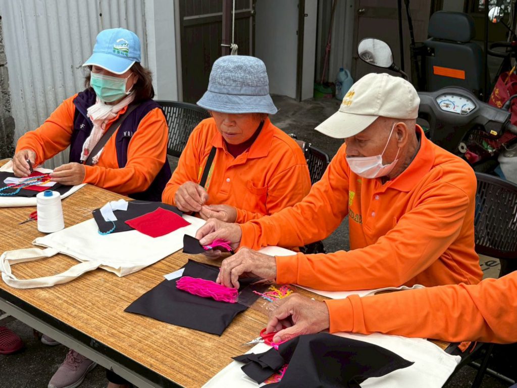 【「溫暖織起來・把家亮起來」行動圓滿完成】插图