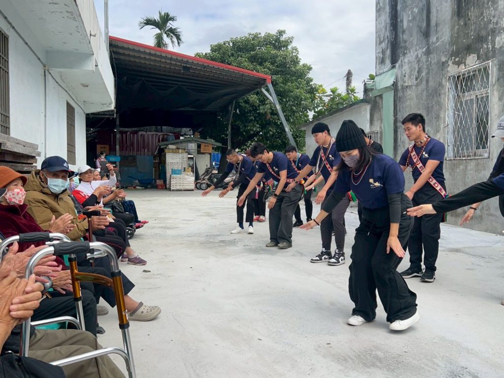 【「溫暖織起來・把家亮起來」行動圓滿完成】插图1