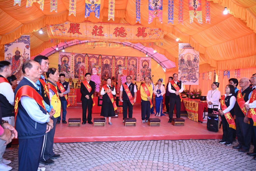 【花蓮縣宮廟聯合護國安靈祈福法會登場 縣長徐榛蔚出席祈願災後重建順利、縣境平安康泰】插图2 【花蓮縣宮廟聯合護國安靈祈福法會登場 縣長徐榛蔚出席祈願災後重建順利、縣境平安康泰】插图2