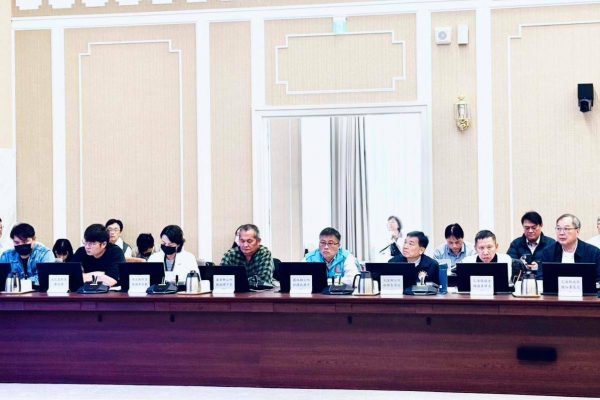 【花蓮縣政府出席馬太鞍溪堰塞湖中央協調會報　建請重視民生經濟提高復業補助與風險去化】缩略图