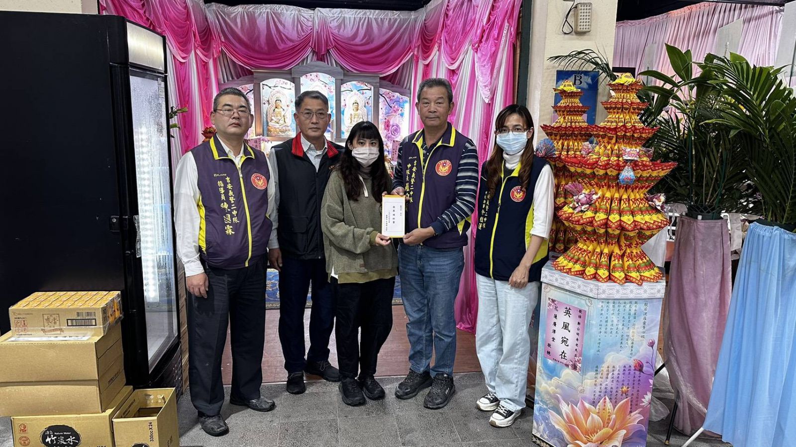 【吉安警偕吉安義警第二中隊捐助棺木及骨灰罈資助弱勢家庭】缩略图