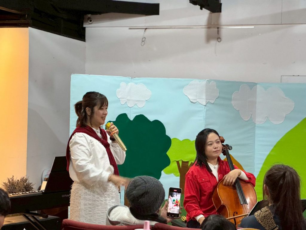 【花蓮「大野狼耶誕出任務」親子音樂活動溫馨登場 跨世代共融傳遞聖誕祝福】插图2