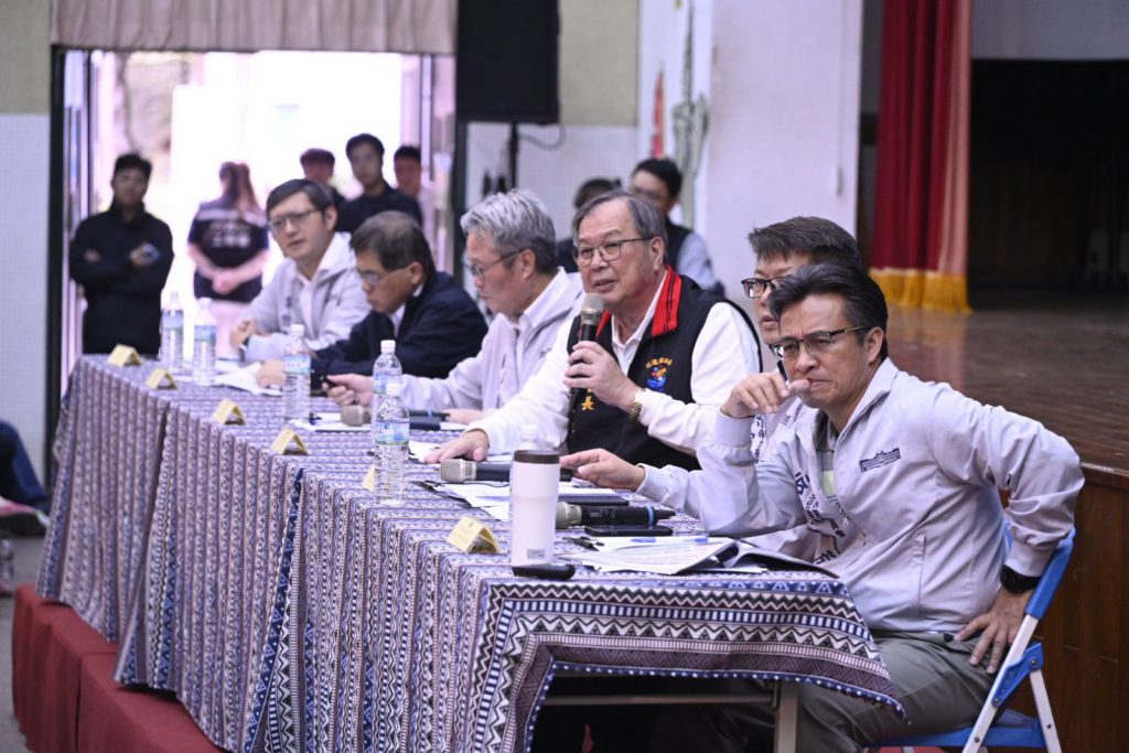 【縣府出席行政院光復地方說明會 第一線與民眾交流重建需要】插图2