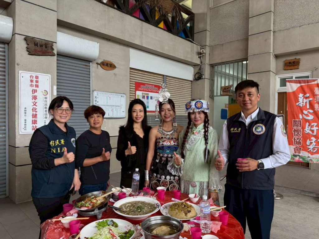 【臺東縣「紫萱草」、「新心好客」關懷協會 義剪公益活動移民署行動服務 作伙關懷新住民】插图