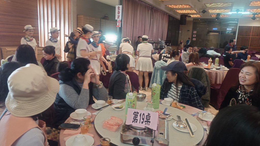 【前進黨主席楊悟空在花蓮舉辦感恩宴 期盼環保與觀光新局】插图5