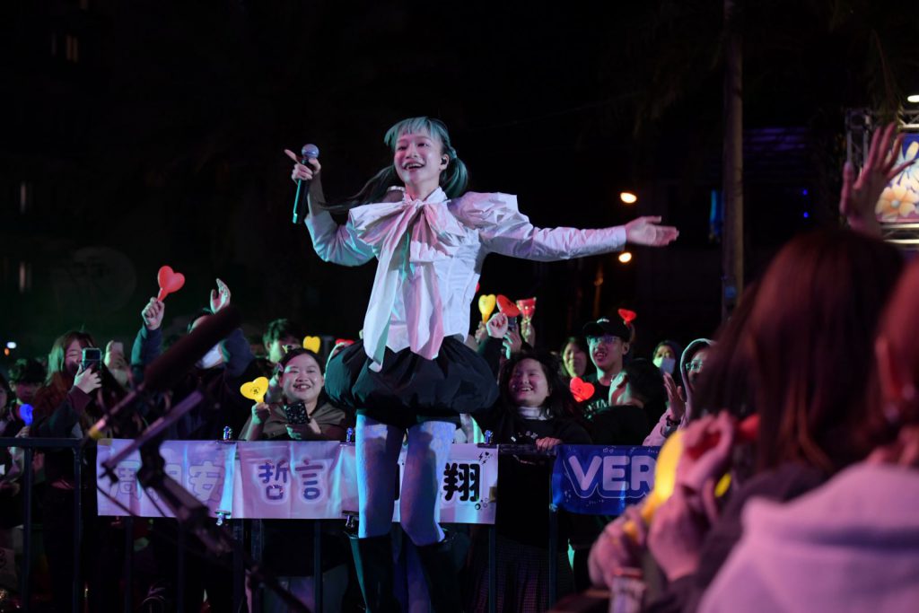 【花蓮太平洋觀光節跨年晚會登場 16 吋高空煙火照亮洄瀾夜空】插图