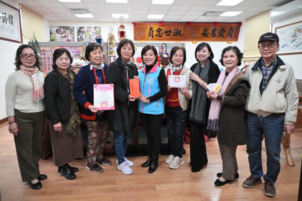 【溫情姐妹會挹注路燈認養護吉安 游淑貞感謝照亮鄉親平安回家路】缩略图