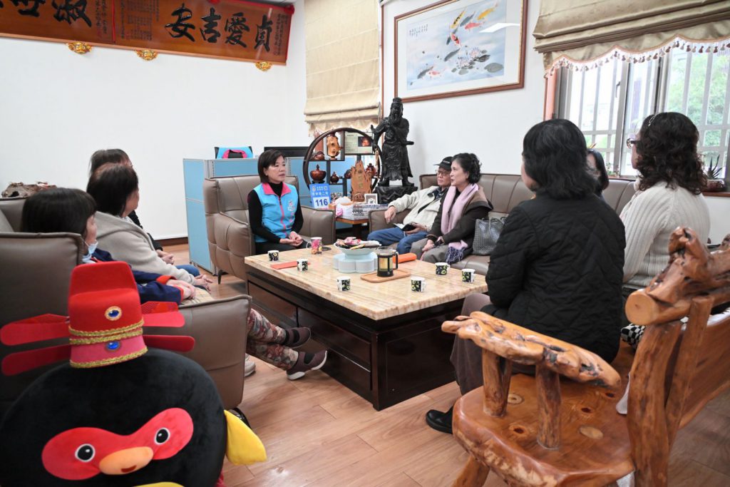 【溫情姐妹會挹注路燈認養護吉安 游淑貞感謝照亮鄉親平安回家路】插图