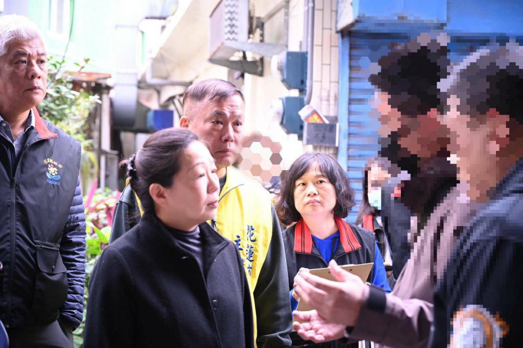 【花蓮市重慶路民宅火災 縣長徐榛蔚關懷慰問受災鄉親】插图1 【花蓮市重慶路民宅火災 縣長徐榛蔚關懷慰問受災鄉親】插图1