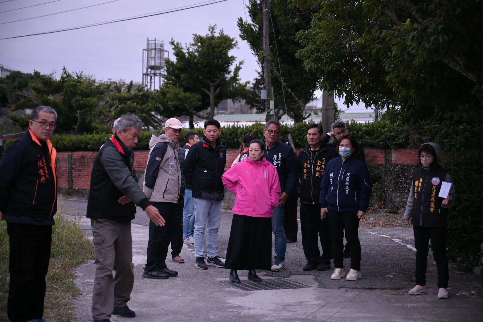 【回應基層需求 縣長徐榛蔚實地會勘村里長提案改善建議 持續提升地方基礎建設】缩略图