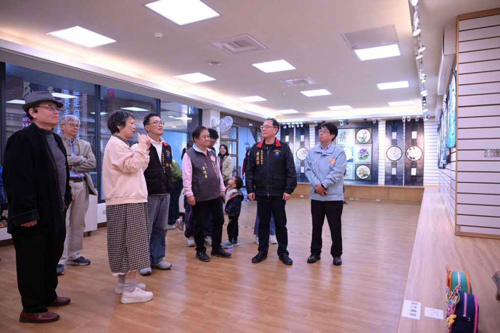 【「拼湊時代布角 縫合客家故事」～東方美學拼布聯展 花蓮縣客家文化館熱絡開幕】插图3