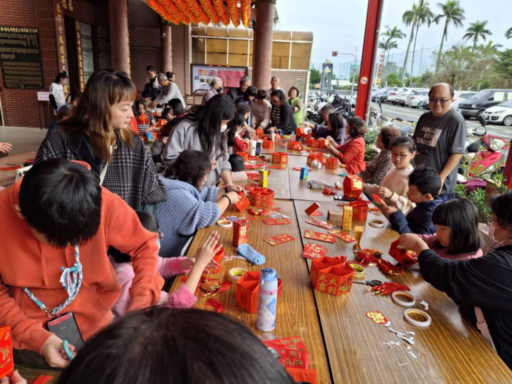 【歲次丙午(115)年花蓮美崙福德廟春節歲末迎春對燈製作】插图1