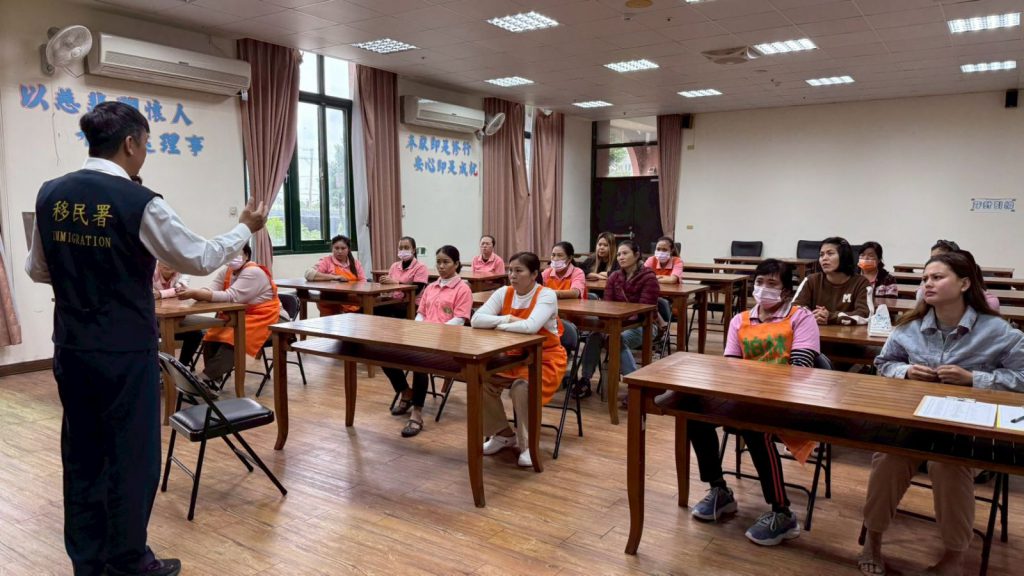 【移民署行動服務跨機關合作 關懷弱勢新住民及宣導反詐騙】插图3