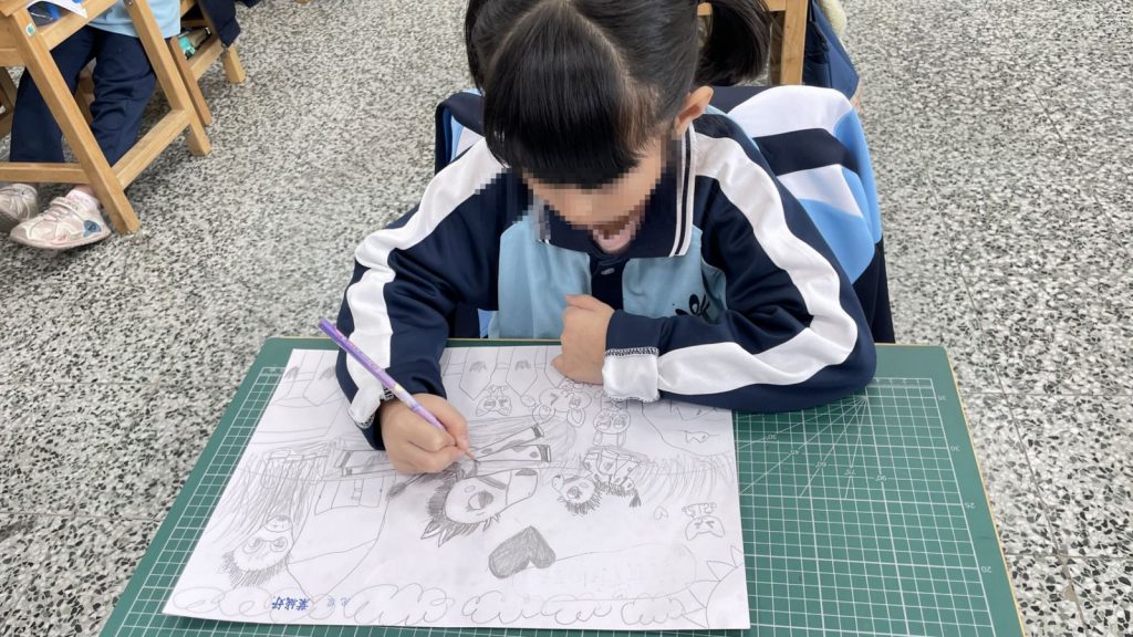 【花蓮太平洋燈會邀學童與民眾共筆畫馬》「騎」蹟躍上燈飾 闔家發揮創意 讓馬的狂想化為在「呼吸」的光】插图 【花蓮太平洋燈會邀學童與民眾共筆畫馬》「騎」蹟躍上燈飾 闔家發揮創意 讓馬的狂想化為在「呼吸」的光】插图