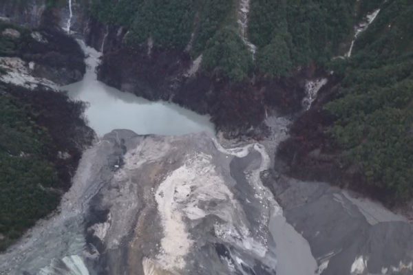 【光復馬太鞍事件 中央清算徐榛蔚 國民黨立院黨團六問卸責民進黨 花蓮縣政府亦提出十項嚴正質疑：中央廢弛職務卸責地方？籲檢調依法一視同仁查辦行政院】缩略图