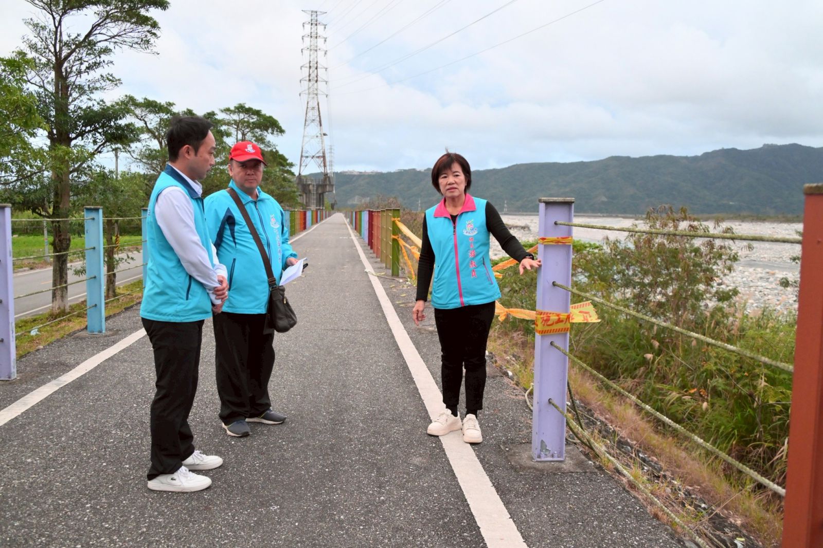 【吉安鄉木瓜溪自行車道護欄遭竊 游淑貞籲請全民揪宵小維護公安】缩略图
