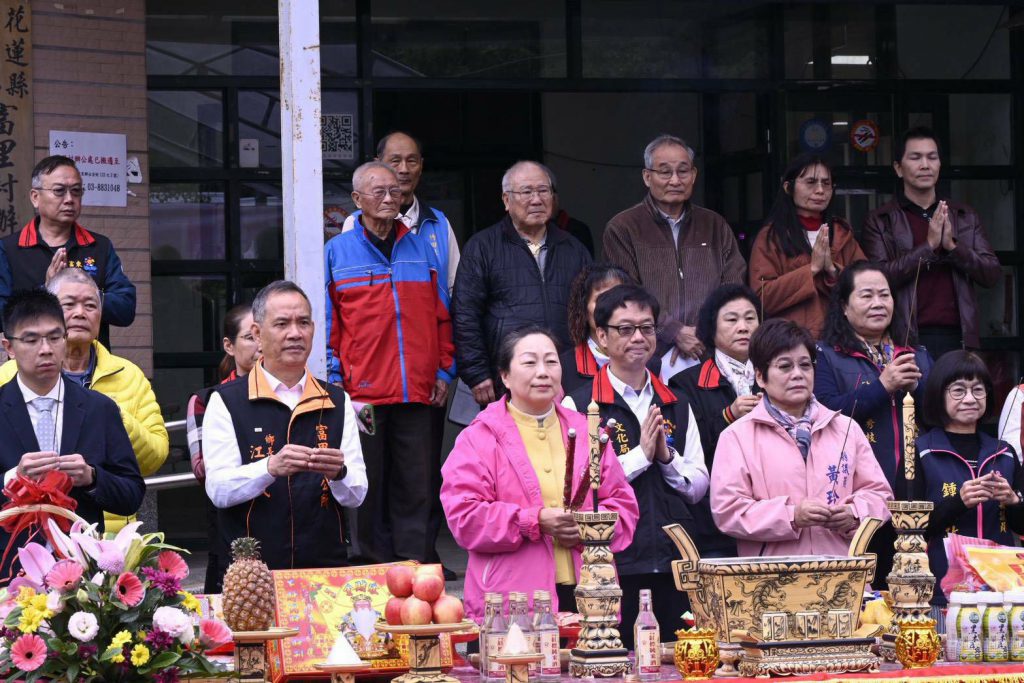 【富里鄉多功能中心整建計畫工程開工 縣長徐榛蔚打造藝文、閱讀與親子共享新地標】插图3