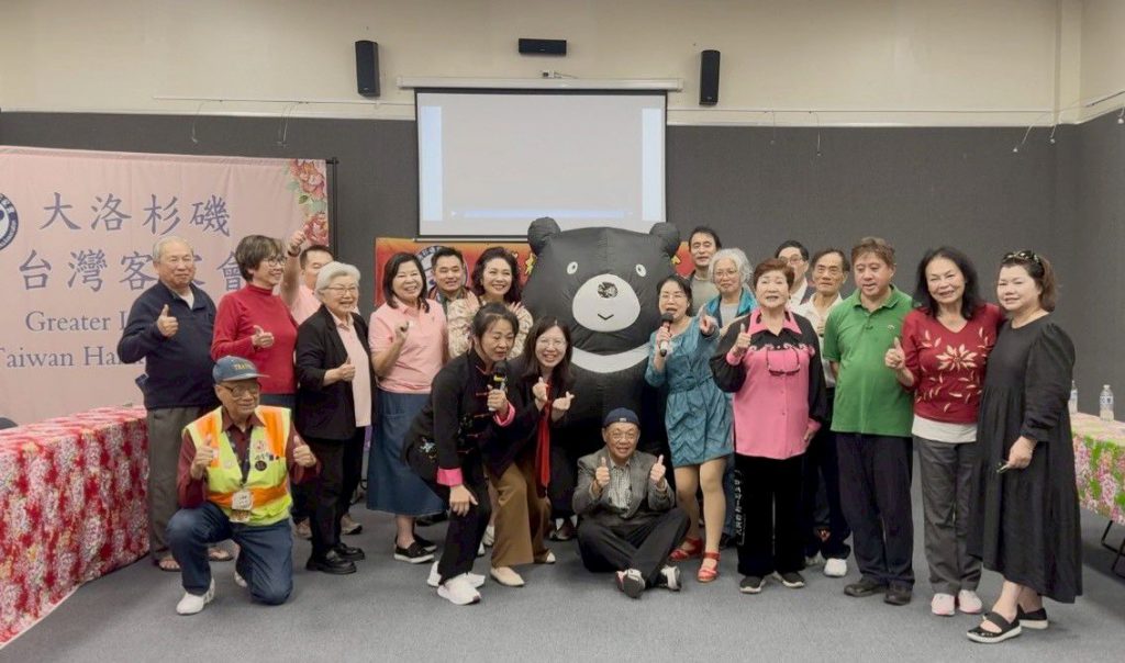 【叫伊第一名》語言無遠弗屆游淑梅跨越10,950公里 在洛杉磯僑教中心重現僑界客語記憶】插图2