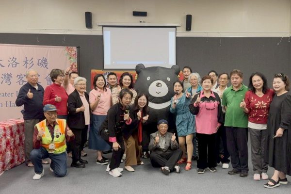 【叫伊第一名》語言無遠弗屆游淑梅跨越10,950公里 在洛杉磯僑教中心重現僑界客語記憶】缩略图