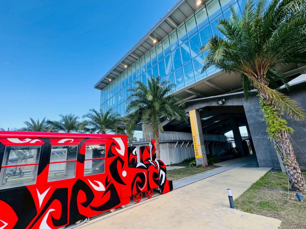 【以藝術活化城市記憶　優席夫《夢想列車》及咖啡館快閃汎札萊．原夢館】插图1