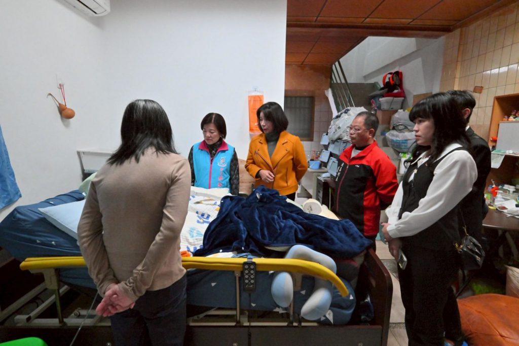 【游淑貞攜手大聯不動產送暖 守護弱勢家庭共築關懷網絡】插图2 【游淑貞攜手大聯不動產送暖 守護弱勢家庭共築關懷網絡】插图2