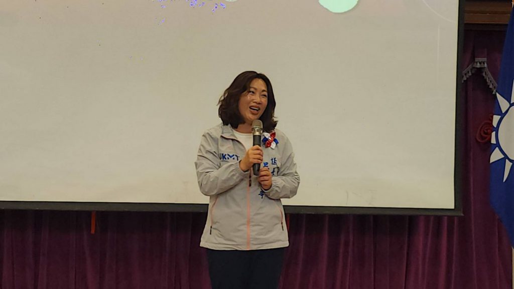 【國民黨主席鄭麗文至台東團拜挺吳秀華 女力崛起、獨缺饒慶鈴】插图2