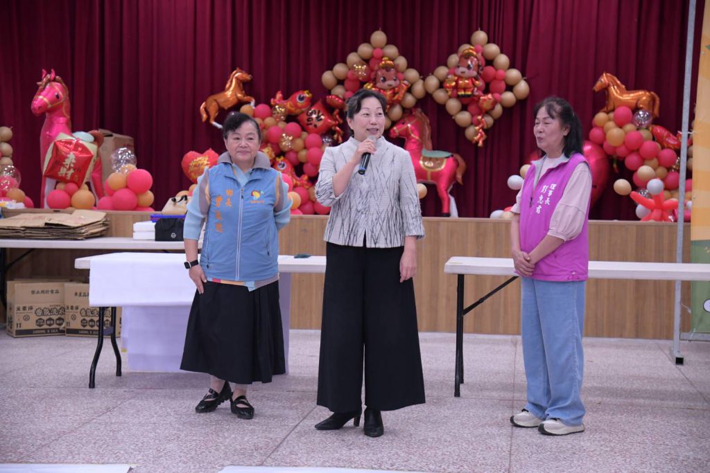 【壽豐鄉婦女會辦理「壽豐女力‧金馬活力」趣味闖關運動會  縣長徐榛蔚出席與姐妹同樂】插图