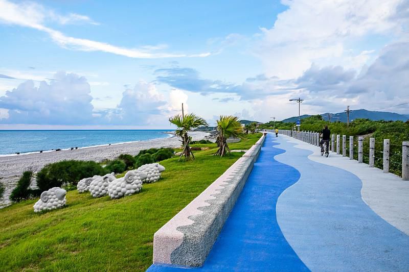 【2026花蓮山海騎遇記3/20日啟動 騎行山海打卡抽iPhone 集章送設計頭巾】缩略图