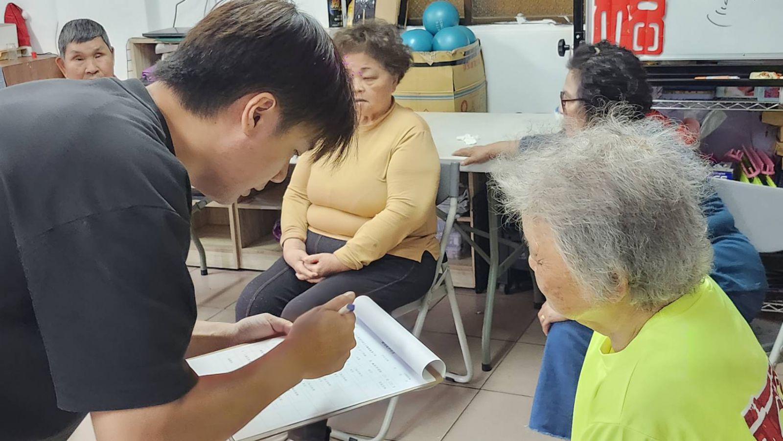 【健康到你家、馬上動起來 115臺東縣社區照顧關懷據點「體適能課程暨競賽」啟航】缩略图