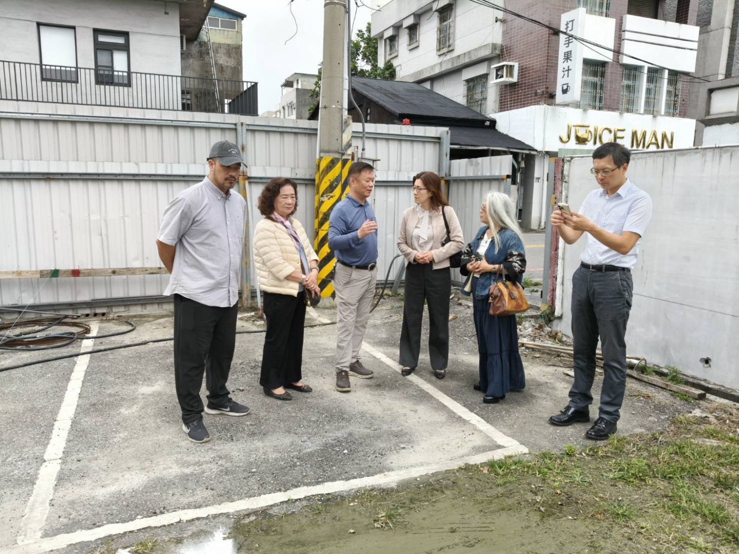 【花蓮檢察長關心「花蓮手藝新聚落」建設  促進更生人社會復歸】缩略图