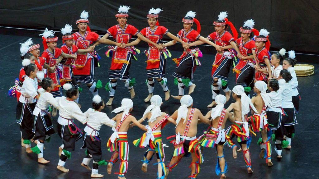 【瑞穗國小原住民舞蹈隊勇奪全國特優 展現文化傳承與團隊精神】插图1