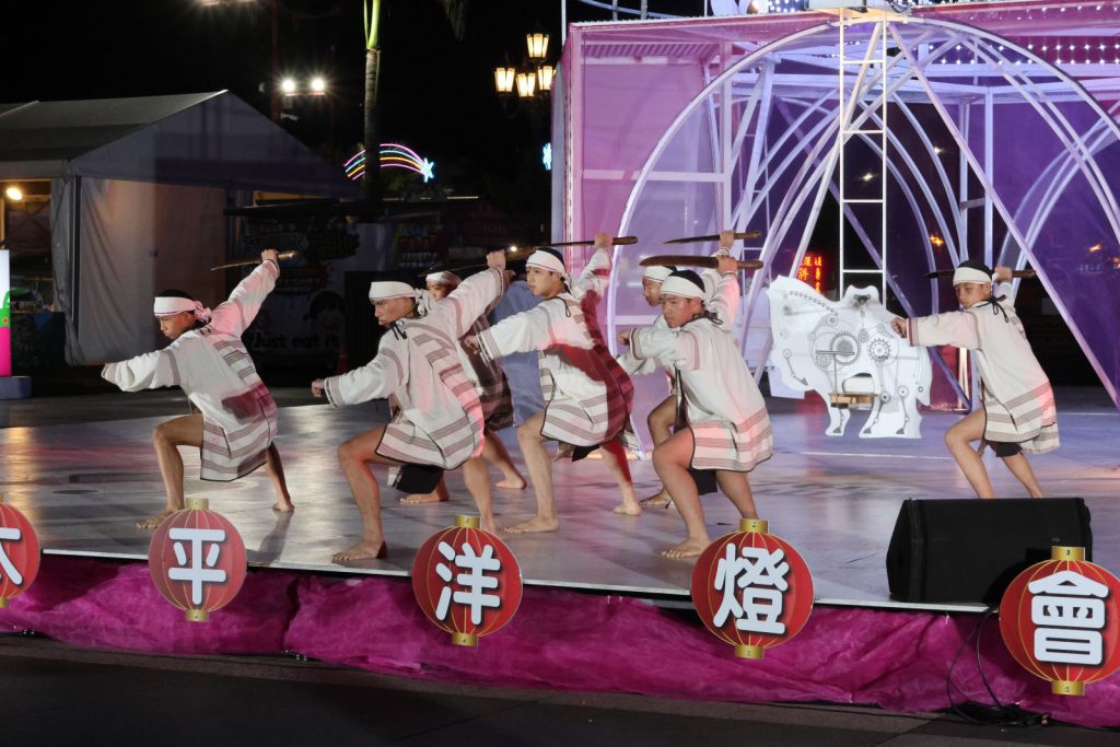 【2026花蓮燈會今晚溫馨閉幕》「種下希望之光」傳遞下一代 YOYO家族同樂、360秒煙火相約明年見】插图 【2026花蓮燈會今晚溫馨閉幕》「種下希望之光」傳遞下一代 YOYO家族同樂、360秒煙火相約明年見】插图