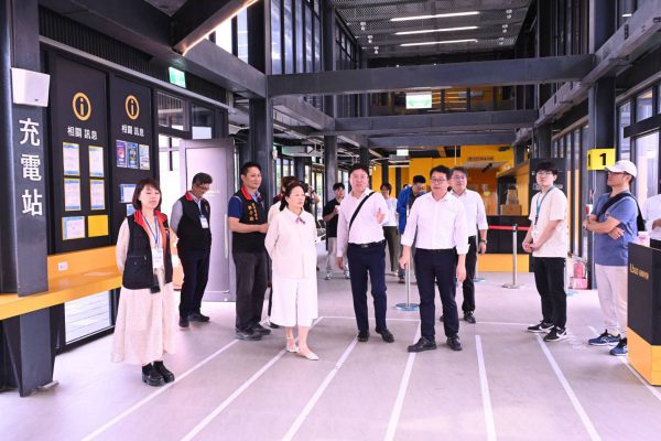 【徐榛蔚率團赴桃園市政交流 汲取治水韌性與智慧交通實務經驗】缩略图