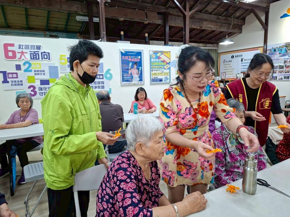 【客家電視台攜手縣警局走進民生社區 游淑梅編寫客語唸謠共築防詐網】插图