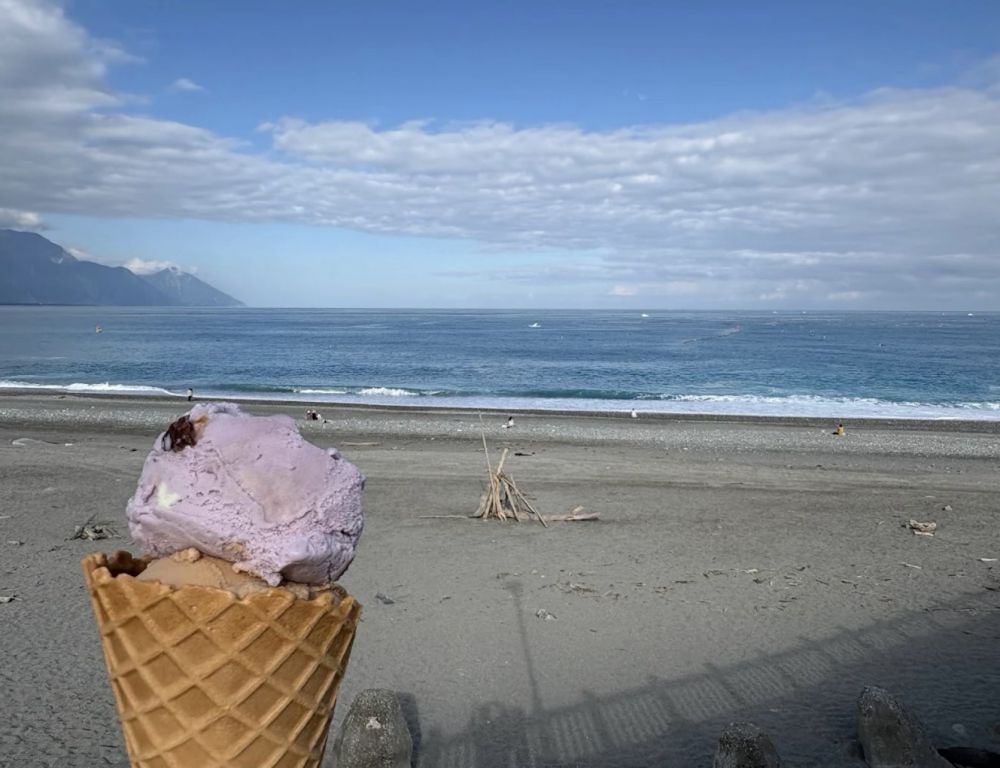 花蓮七星潭防空洞脆皮冰淇淋 成夏日消暑必訪景點插图