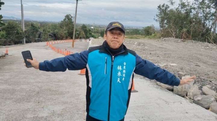 【吳氏家族官商勾結？ 台東縣府疑護航東映渡假村建逾10米農路】缩略图