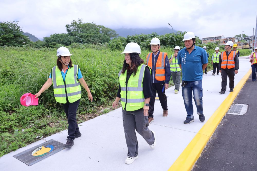 【新城鄉幸福建設持續躍進 鄉長何禮臺親自視察建設打造優質生活環境】插图1