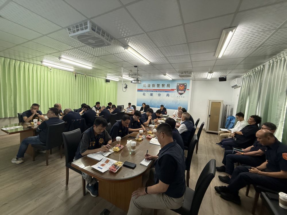 【打擊不法介選 捍衛民主法治 花蓮地檢署檢察長率隊親赴花蓮分局召開「115年地方公職人員選舉查察檢警分區座談會」】插图1 【打擊不法介選 捍衛民主法治 花蓮地檢署檢察長率隊親赴花蓮分局召開「115年地方公職人員選舉查察檢警分區座談會」】插图1