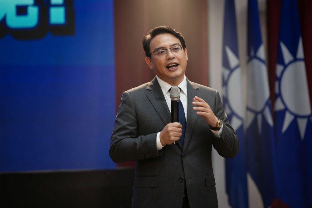 【國民黨花蓮縣議會黨團駁斥張峻民粹言論 呼籲理性看待預算與財政責任】插图1