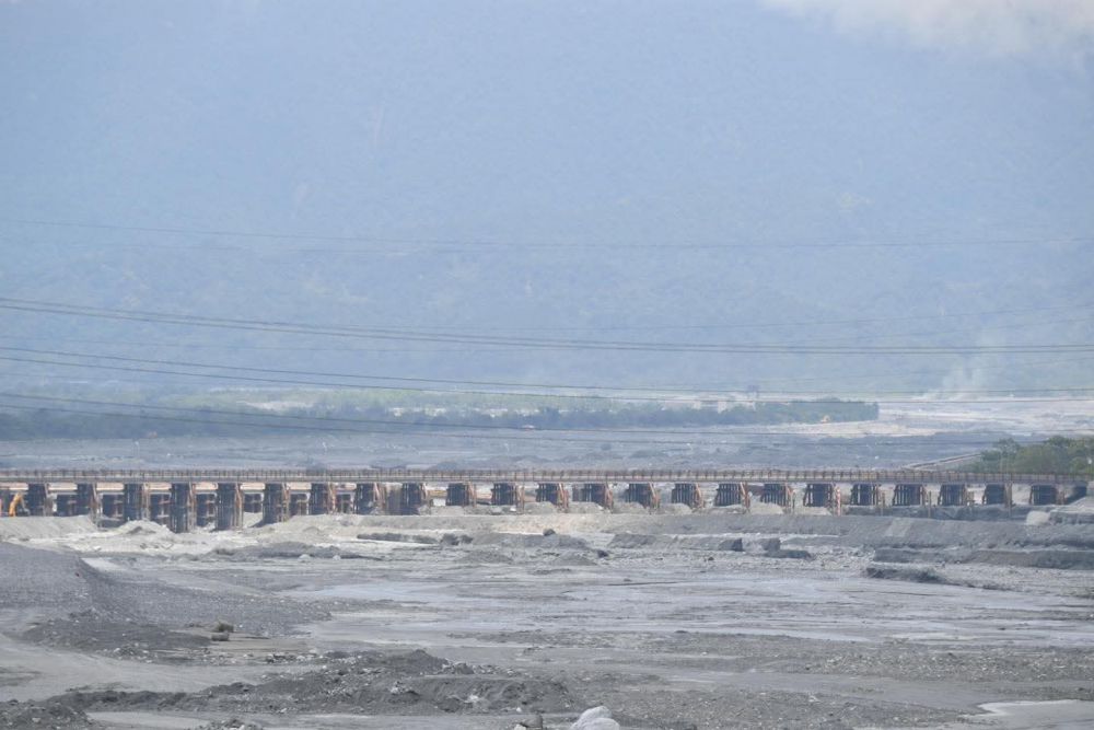 【視察馬太鞍溪堤防工程防汛整備 卓揆:中央、地方合力築起安全屏障 共同守護家園】插图 【視察馬太鞍溪堤防工程防汛整備 卓揆:中央、地方合力築起安全屏障 共同守護家園】插图
