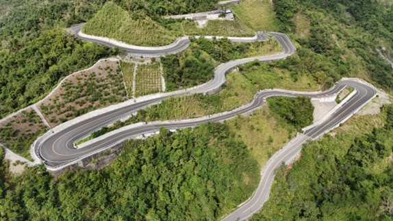 【花64線20K-26K路面改善完工 縣府持續改善中區交通路網】缩略图