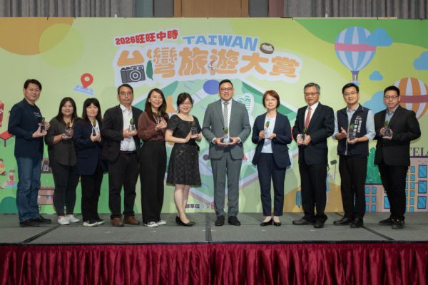 【2026太平洋國際疊石藝術季榮獲「台灣旅遊大賞」 綻放花蓮山海藝術魅力 引領永續慢旅新潮流】缩略图