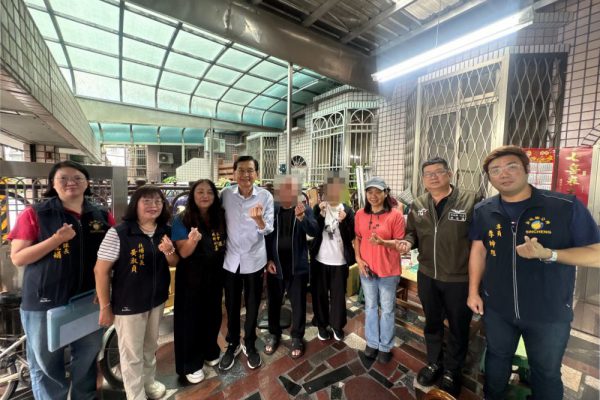 【何禮臺鄉長關懷病困與急難家庭致贈慰問金 協助鄉親走過低谷】缩略图