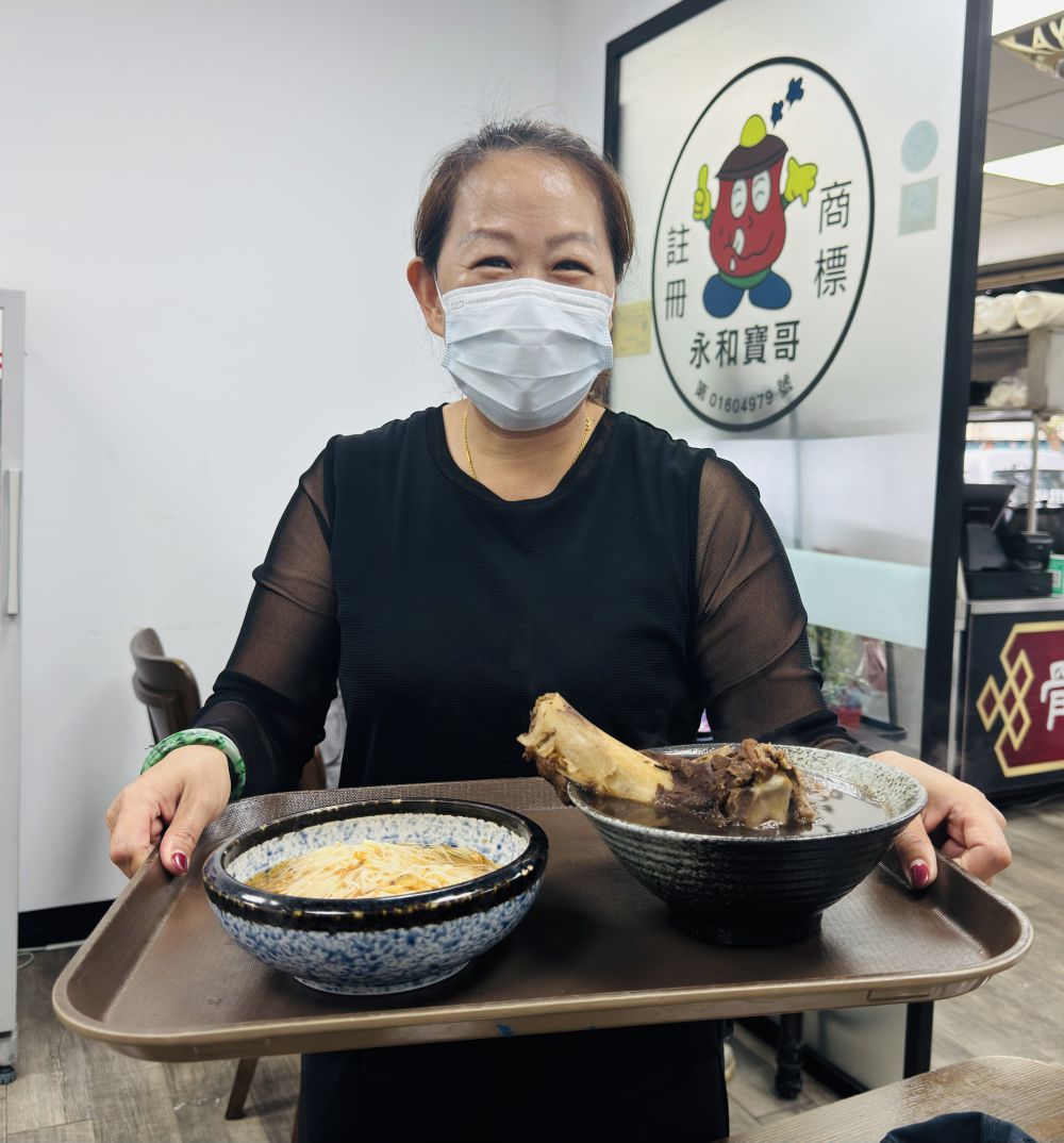 【藥香溫潤暖人心 寶哥永和藥燉排骨進駐花蓮美崙 傳統藥膳小吃再添生力軍】缩略图